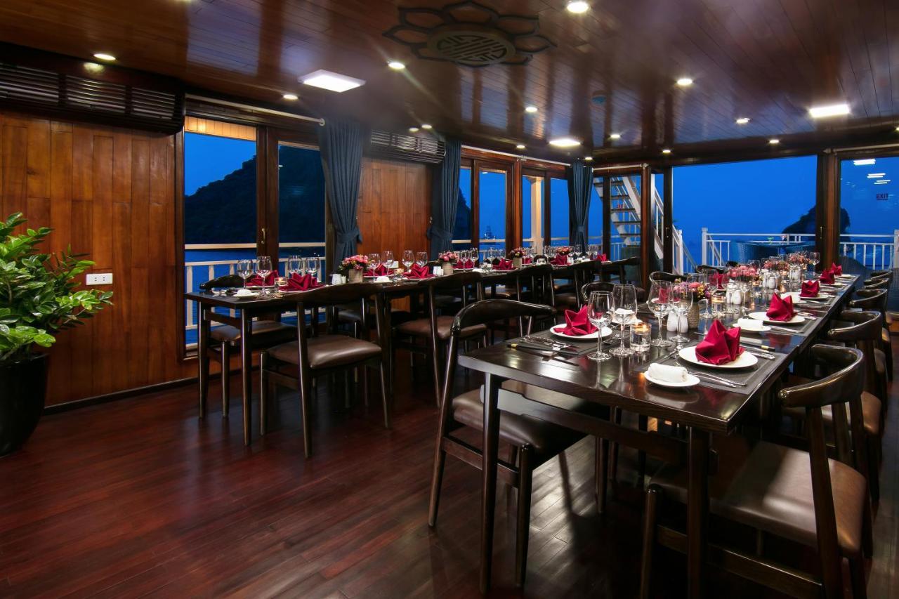 Hotel Flamingo Luxury Cruises Ha Long Exterior foto