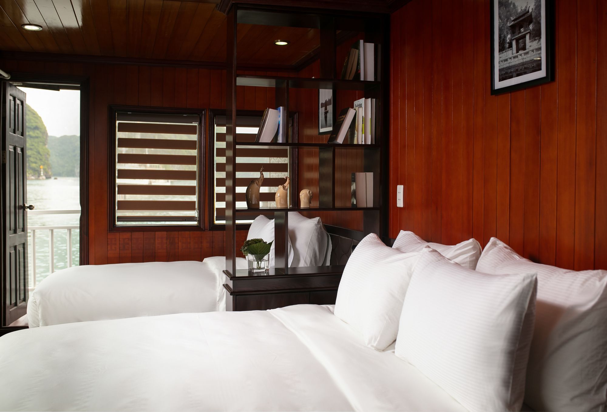 Hotel Flamingo Luxury Cruises Ha Long Exterior foto